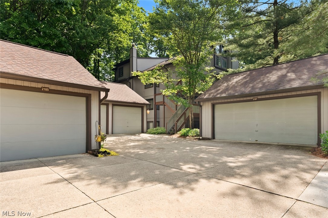 2189 Pinebrook Trail Cuyahoga Falls OH 44223