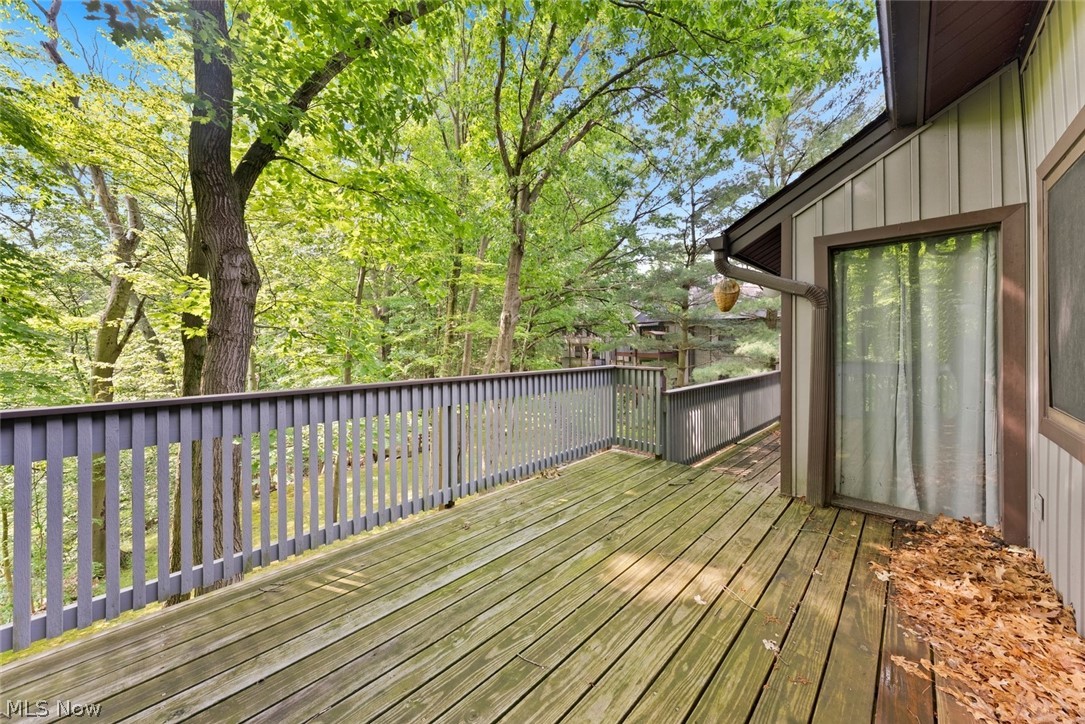 2189 Pinebrook Trail Cuyahoga Falls OH 44223