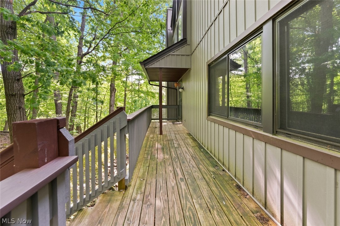 2189 Pinebrook Trail Cuyahoga Falls OH 44223