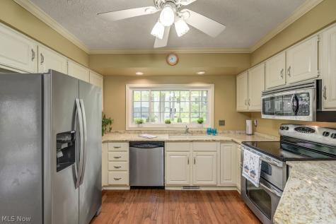 31825 Bayview Drive Avon Lake OH 44012