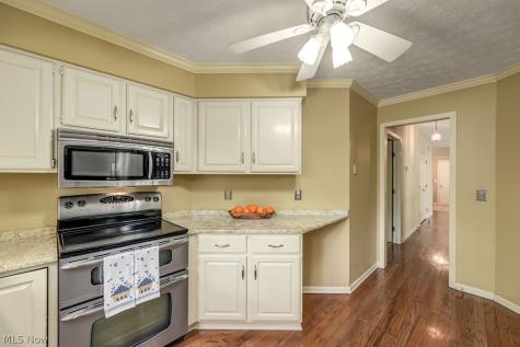 31825 Bayview Drive Avon Lake OH 44012