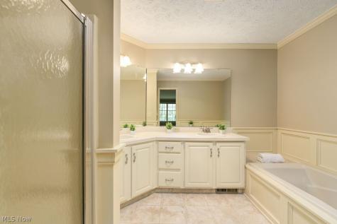 31825 Bayview Drive Avon Lake OH 44012