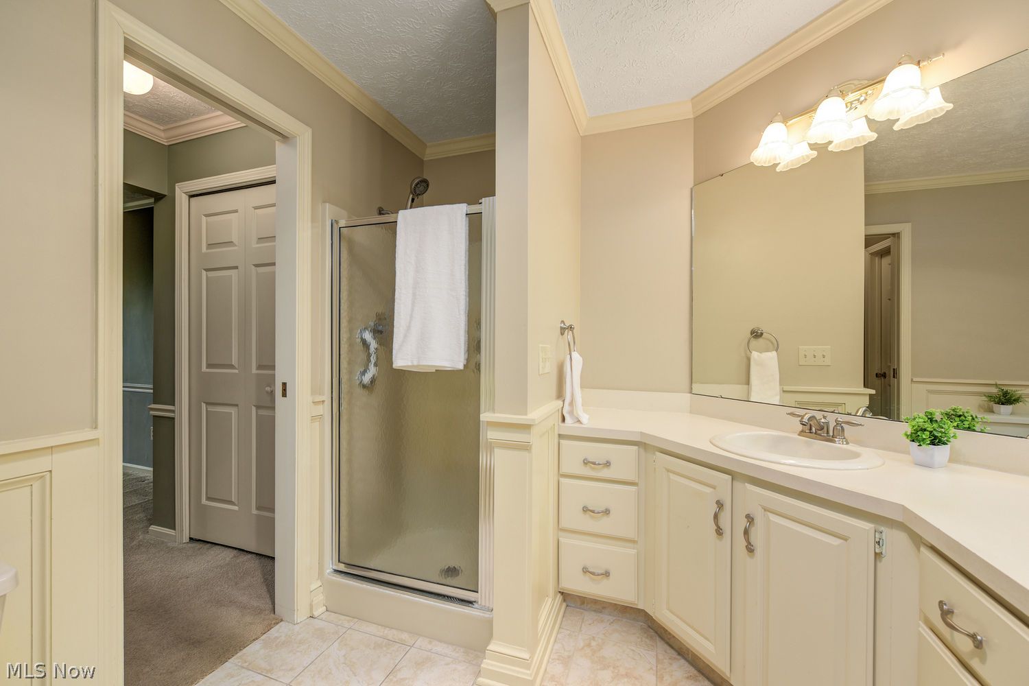31825 Bayview Drive Avon Lake OH 44012