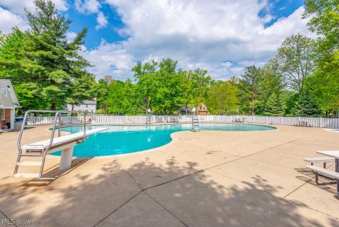31825 Bayview Drive Avon Lake OH 44012