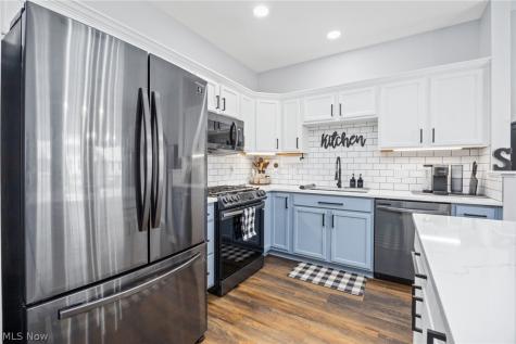 106 Pebble Court Berea OH 44017