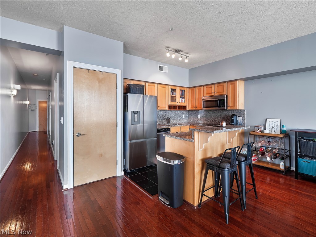 2222 Detroit Avenue Cleveland OH 44113