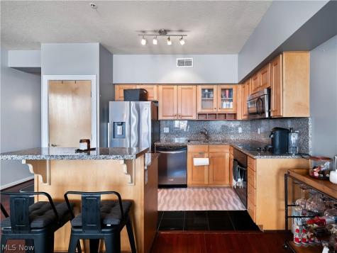 2222 Detroit Avenue Cleveland OH 44113