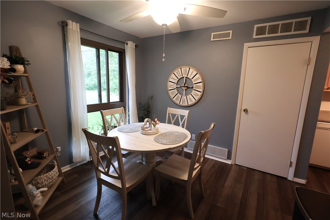 1115 Canyon View Road Sagamore Hills OH 44067