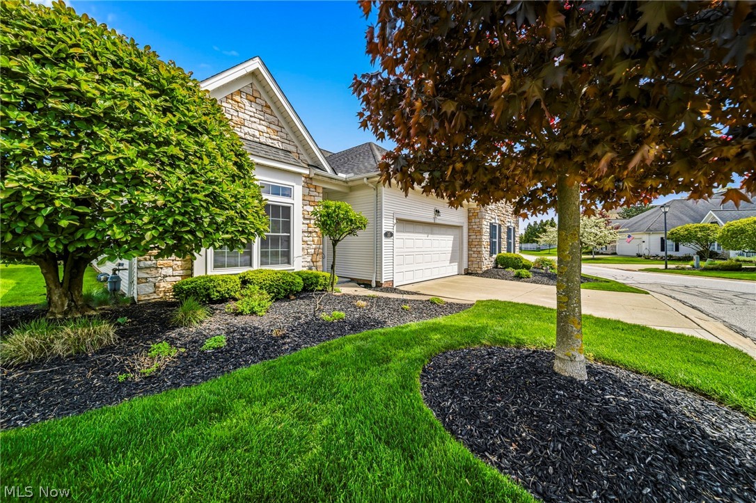 35 Gullybrook Lane Willoughby Hills OH 44094
