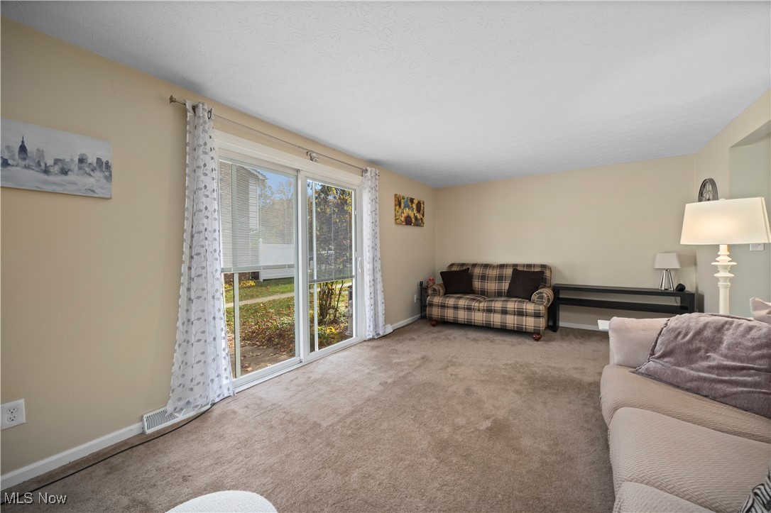 132 S Main Street Munroe Falls OH 44262