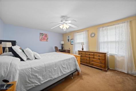 132 S Main Street Munroe Falls OH 44262