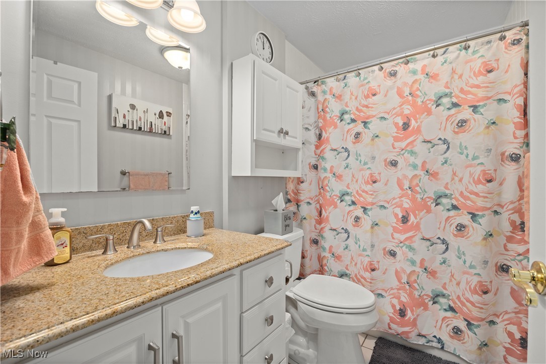132 S Main Street Munroe Falls OH 44262