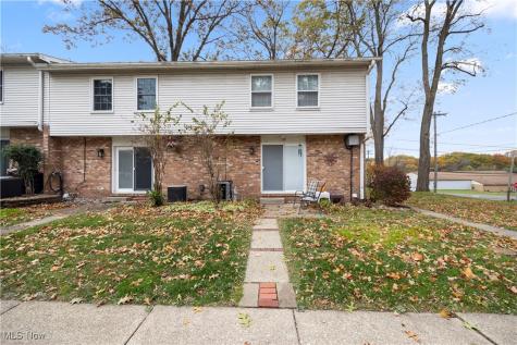 132 S Main Street Munroe Falls OH 44262