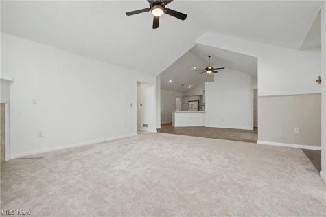 604 Crossings Circle Tallmadge OH 44278