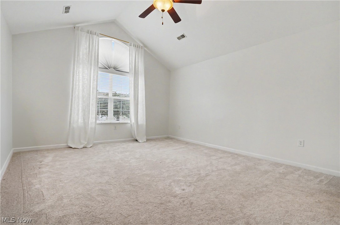 604 Crossings Circle Tallmadge OH 44278