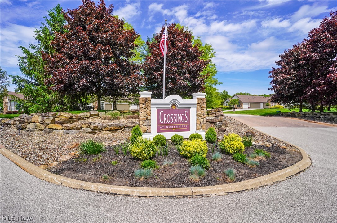 604 Crossings Circle Tallmadge OH 44278