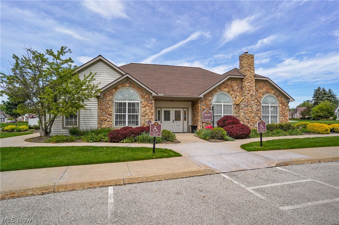 604 Crossings Circle Tallmadge OH 44278