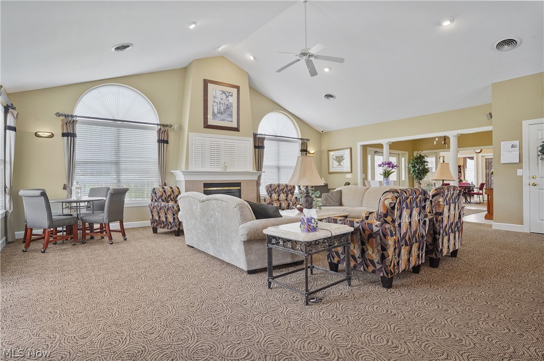 604 Crossings Circle Tallmadge OH 44278