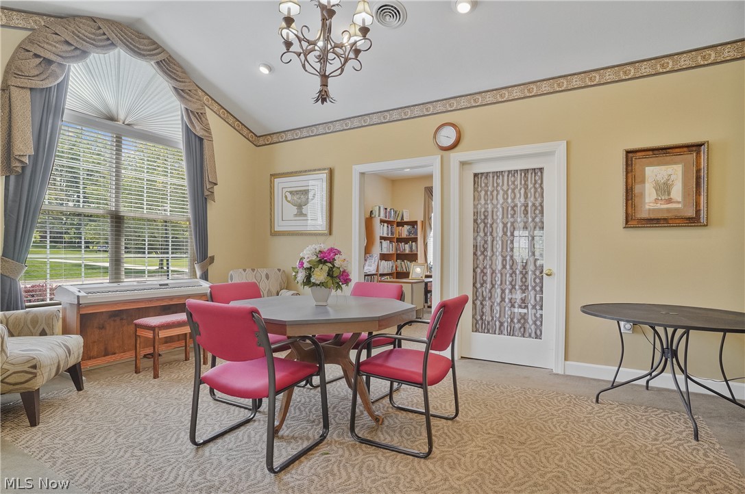 604 Crossings Circle Tallmadge OH 44278