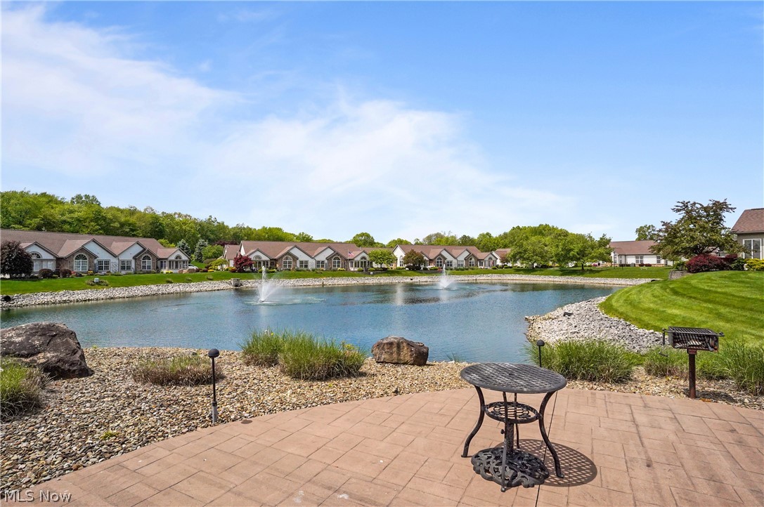 604 Crossings Circle Tallmadge OH 44278