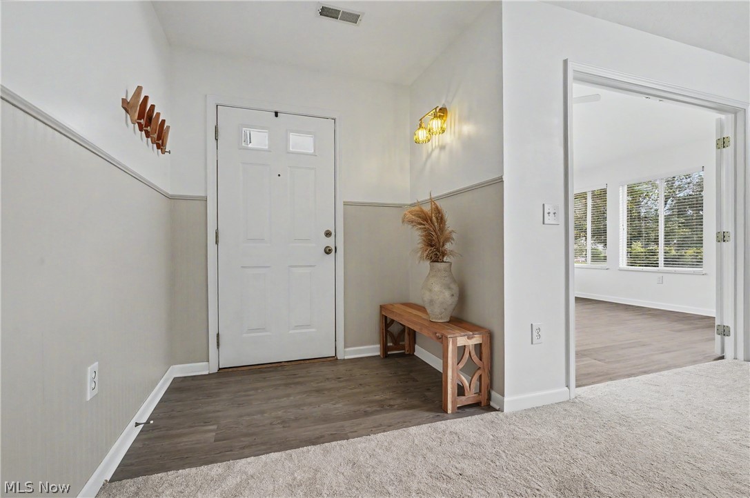 604 Crossings Circle Tallmadge OH 44278