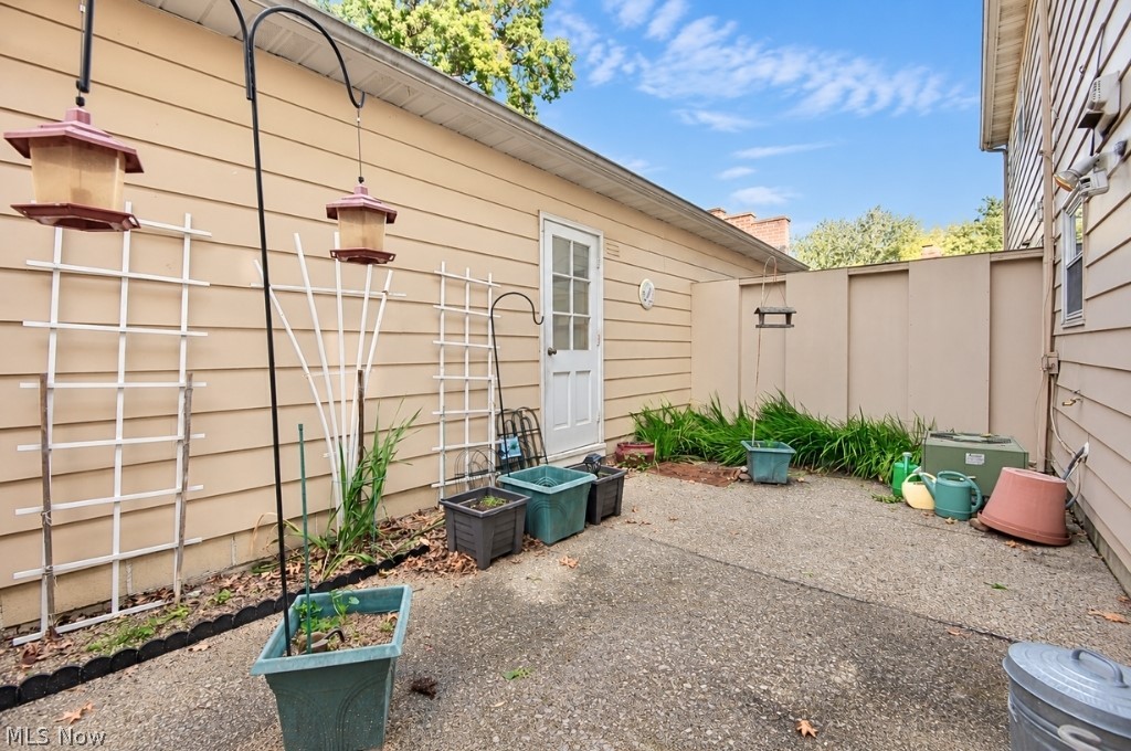 8240 Deepwood Boulevard Mentor OH 44060