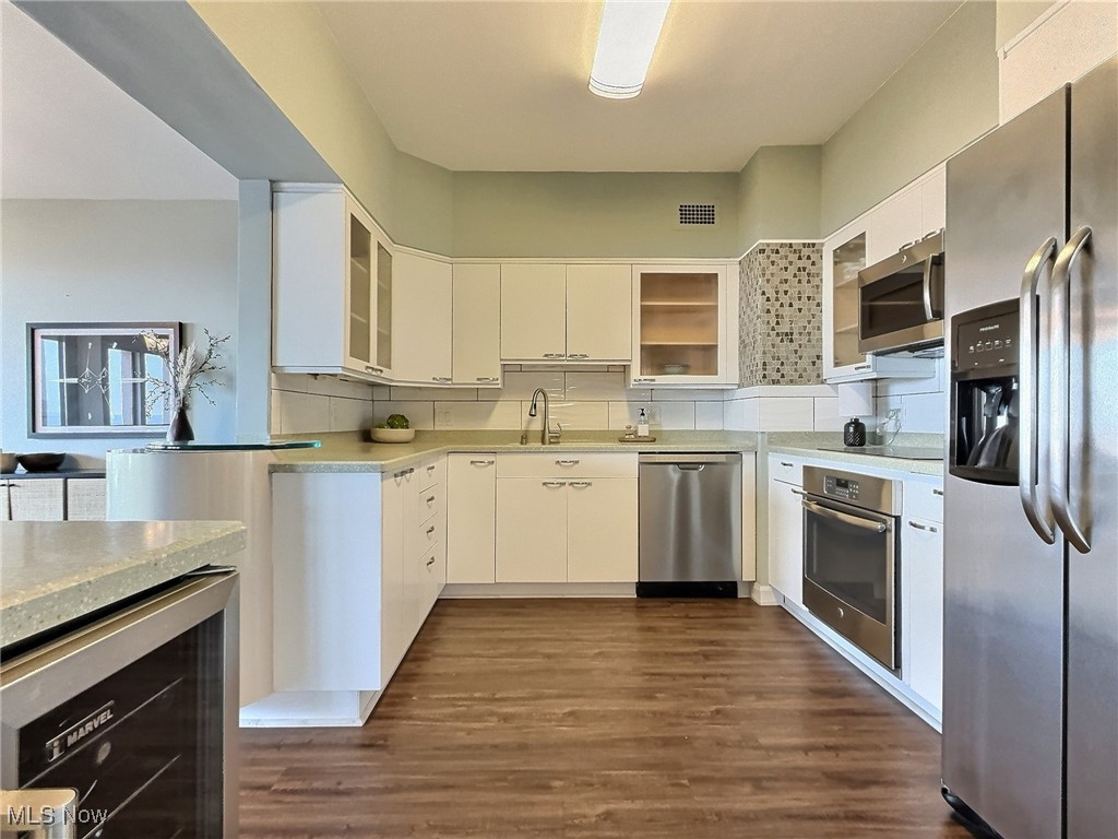 1 Bratenahl Place Bratenahl OH 44108