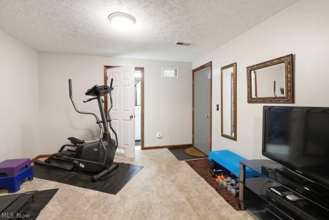 14504 Cross Creek Lane North Royalton OH 44133