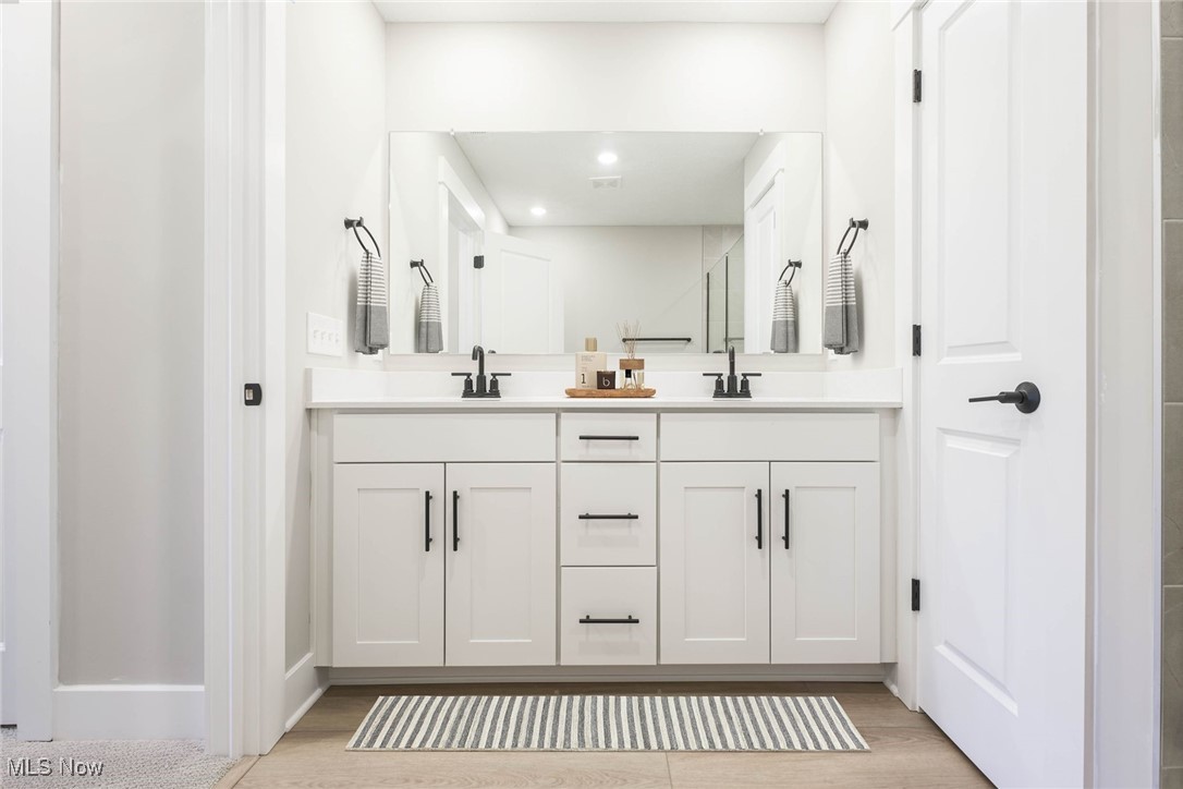 505 Port Side Drive Avon Lake OH 44012