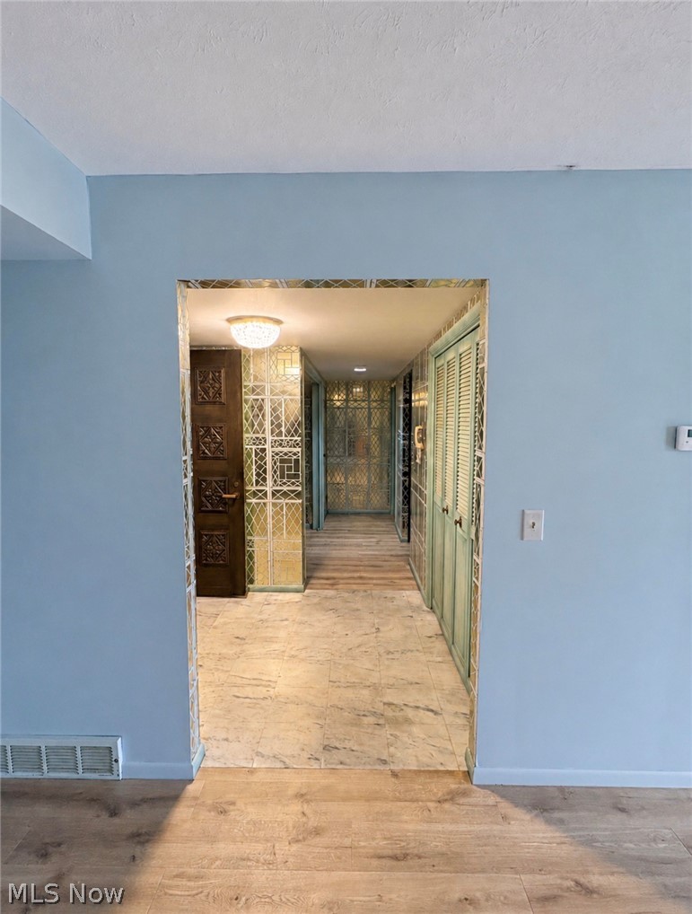 3701 Mayfield Road Cleveland Heights OH 44121