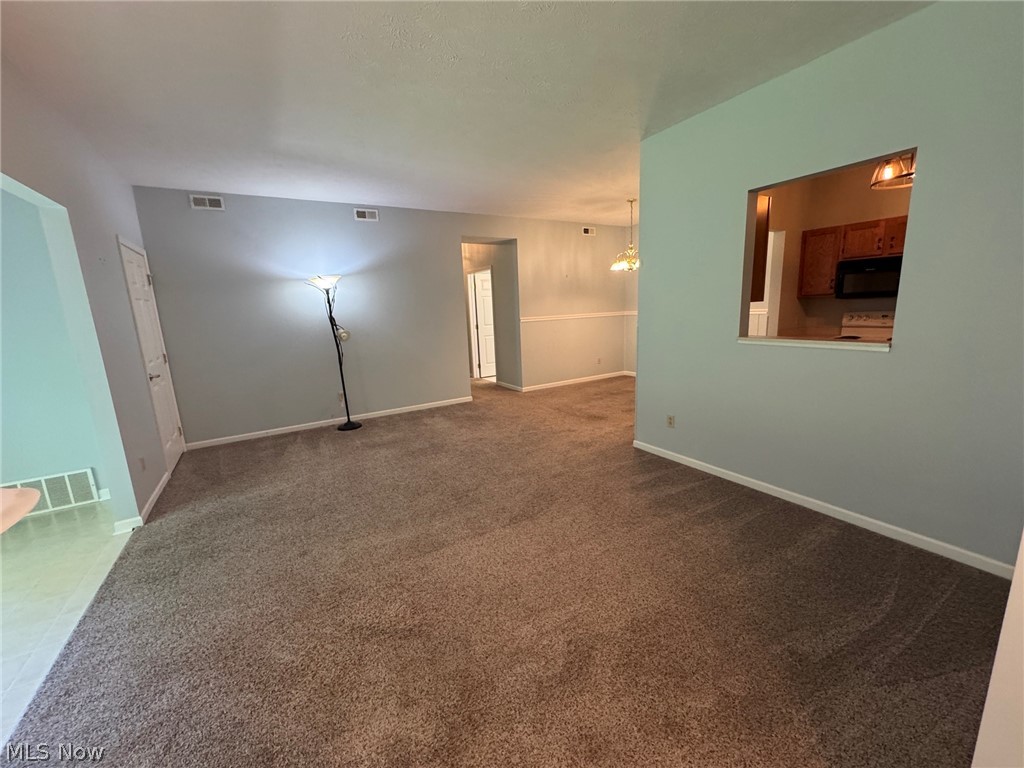 7266 Village Drive Mentor OH 44060