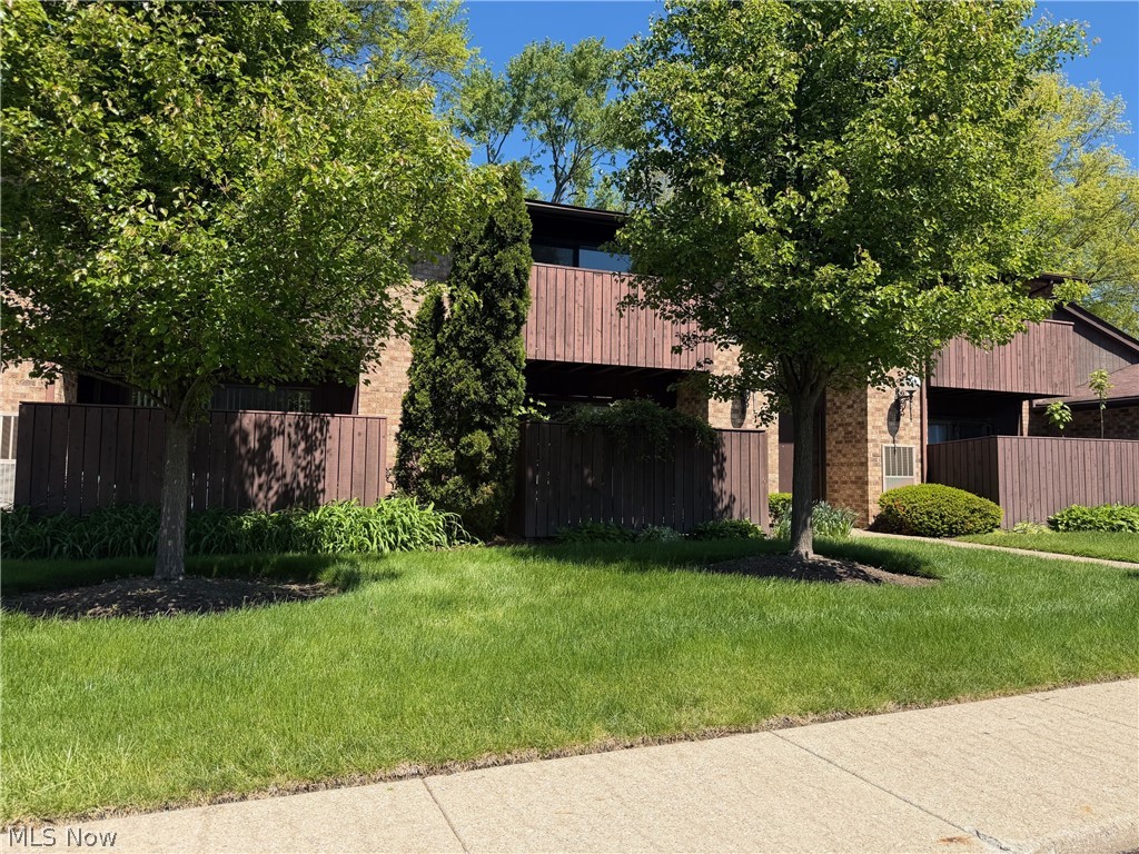 3249 Mayfield Road Cleveland Heights OH 44118