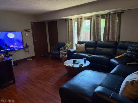 3249 Mayfield Road Cleveland Heights OH 44118