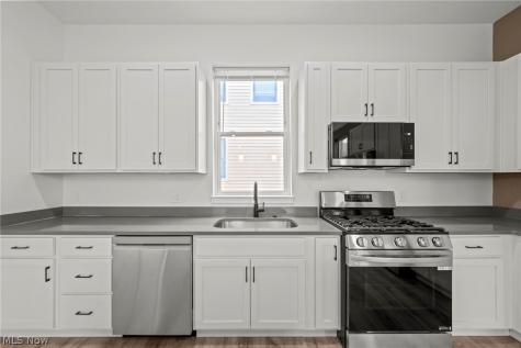 1928 W 47th Street Cleveland OH 44102