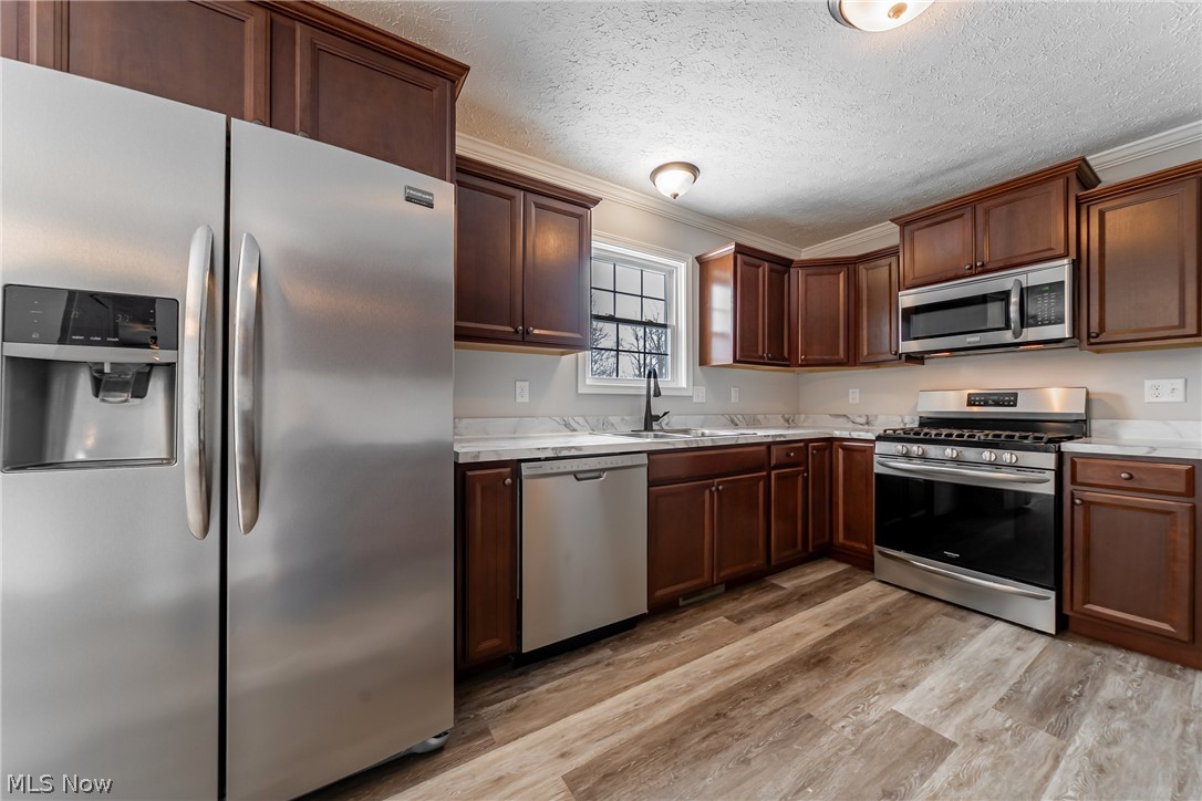 8708 Wakefield Run North Ridgeville OH 44039