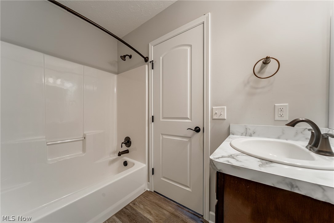 8708 Wakefield Run North Ridgeville OH 44039