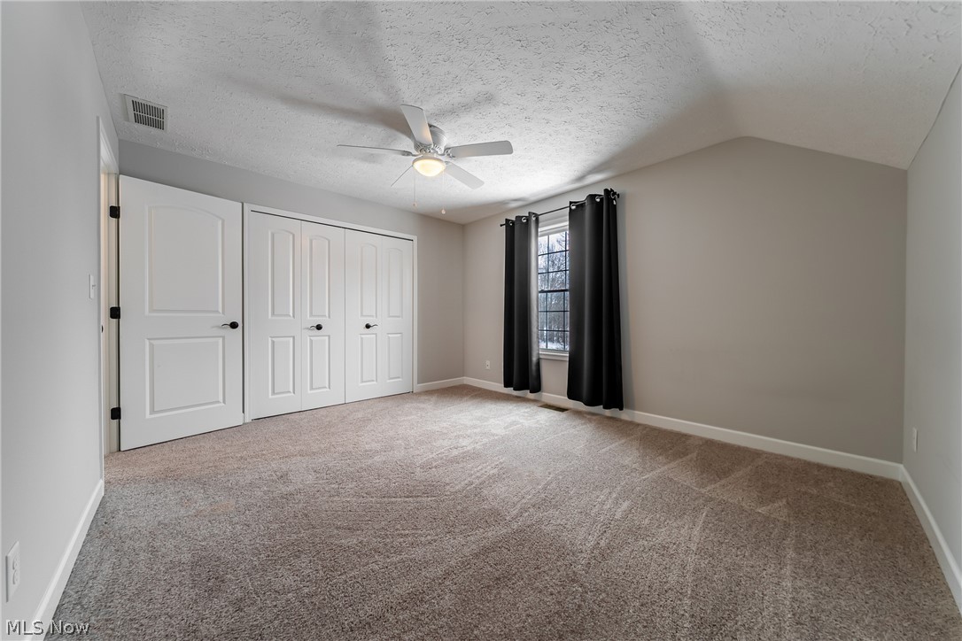 8708 Wakefield Run North Ridgeville OH 44039