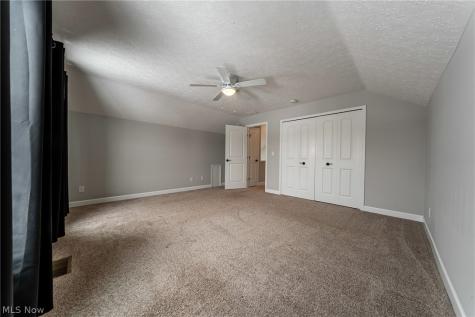 8708 Wakefield Run North Ridgeville OH 44039