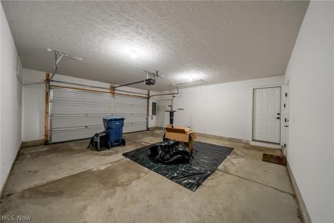 8708 Wakefield Run North Ridgeville OH 44039
