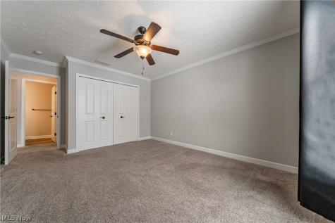 8708 Wakefield Run North Ridgeville OH 44039
