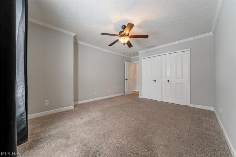 8708 Wakefield Run North Ridgeville OH 44039