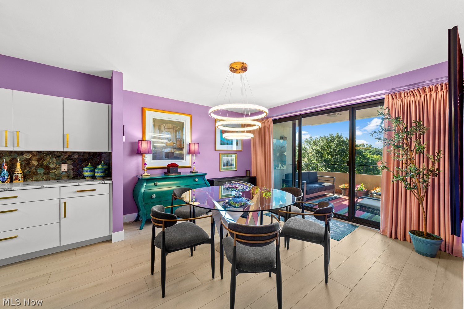1 Bratenahl Place Bratenahl OH 44108
