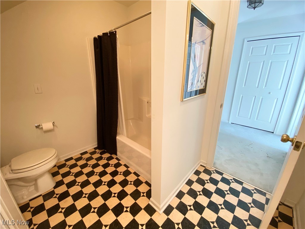 215 Marilyn Lane Eastlake OH 44095