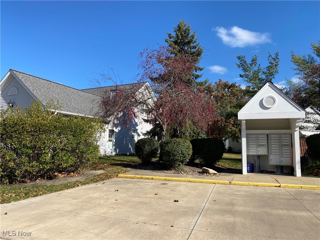 215 Marilyn Lane Eastlake OH 44095