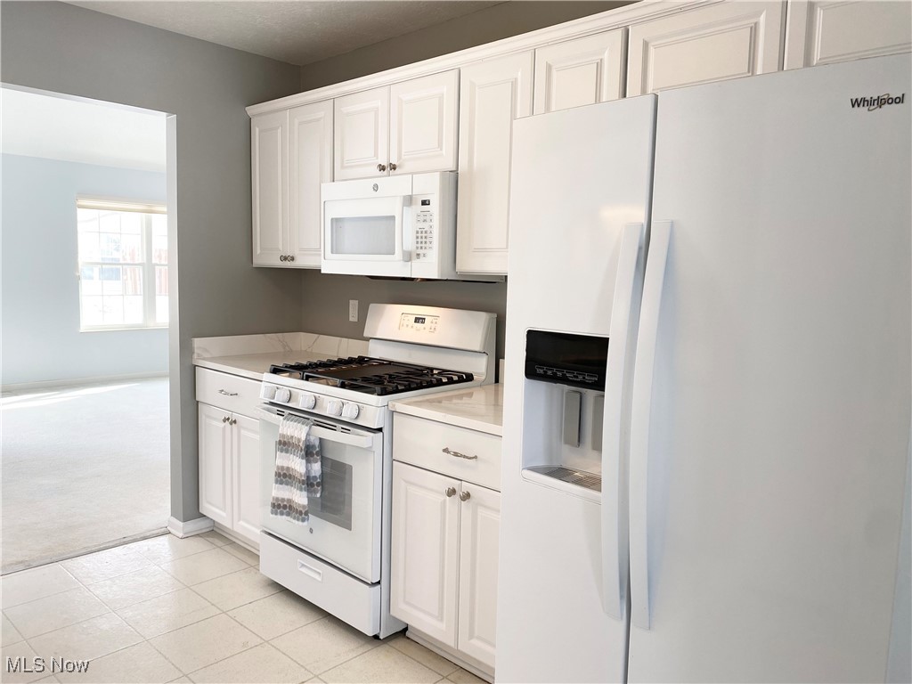 215 Marilyn Lane Eastlake OH 44095