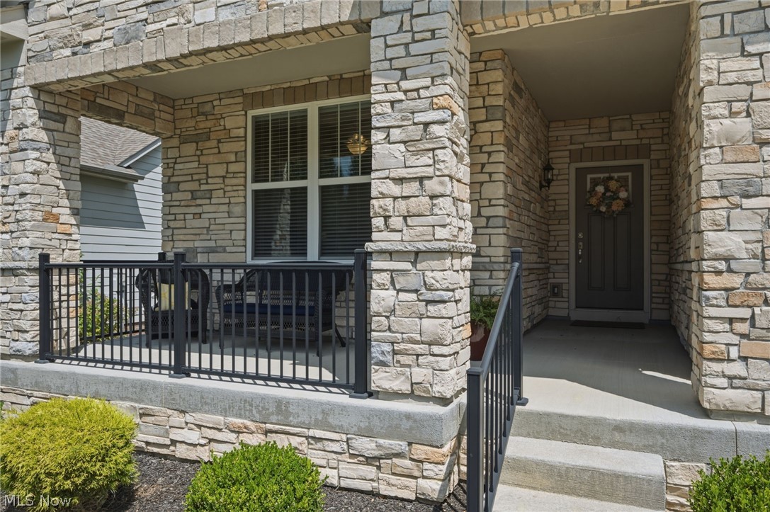 670 Shinnecock Lane Aurora OH 44202