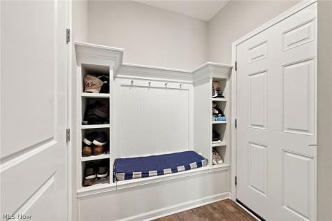 670 Shinnecock Lane Aurora OH 44202