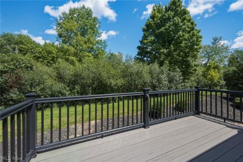 670 Shinnecock Lane Aurora OH 44202