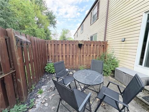 1885 Ridge Meadow Court Twinsburg OH 44087