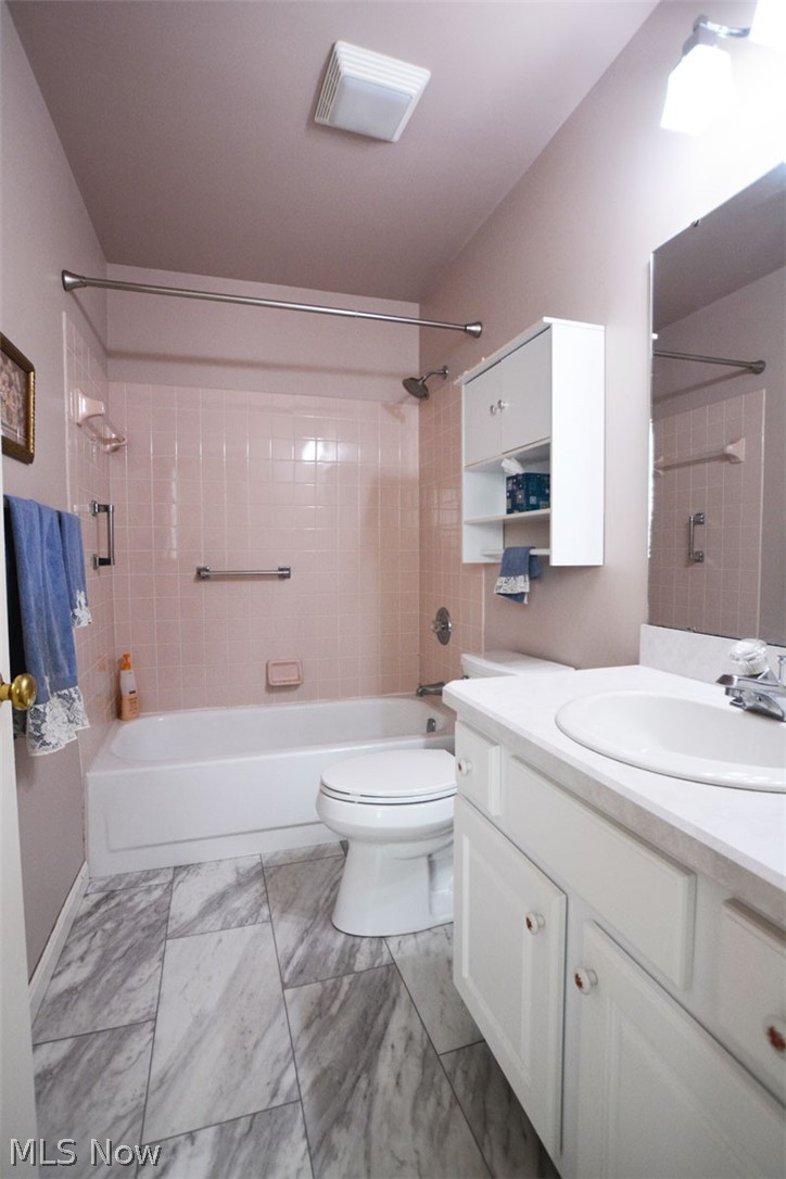 5999 Halle Farm Drive Willoughby OH 44094